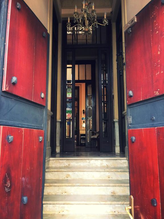 Ukelele Hostel Montevideo Exterior photo